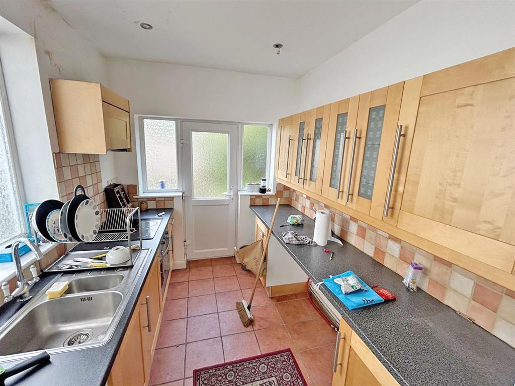 30, Craddocks Avenue, ASHTEAD, Surrey, KT21 1PB