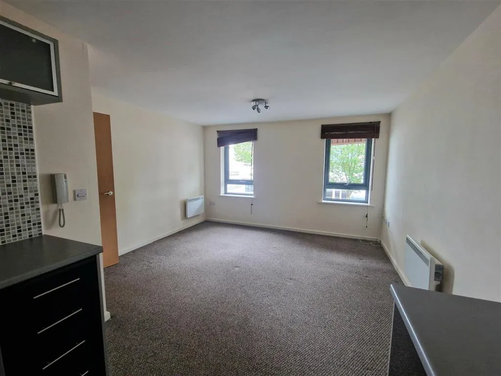 Apartment 2, The Decks, RUNCORN, Cheshire, WA7 1GG