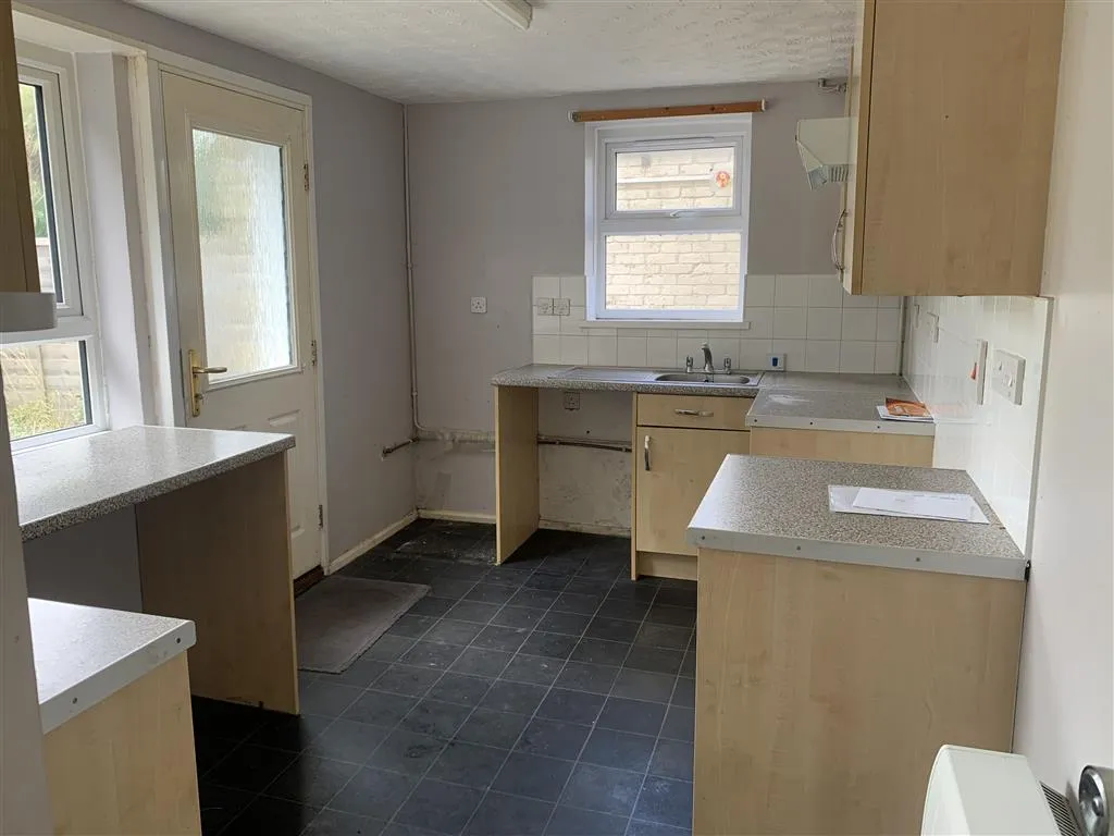 57, Thurlocks, YEOVIL, Somerset, BA22 8QE