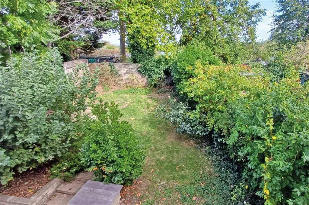 74, Thurlow Hill, WEST DULWICH, London, SE21 8JN