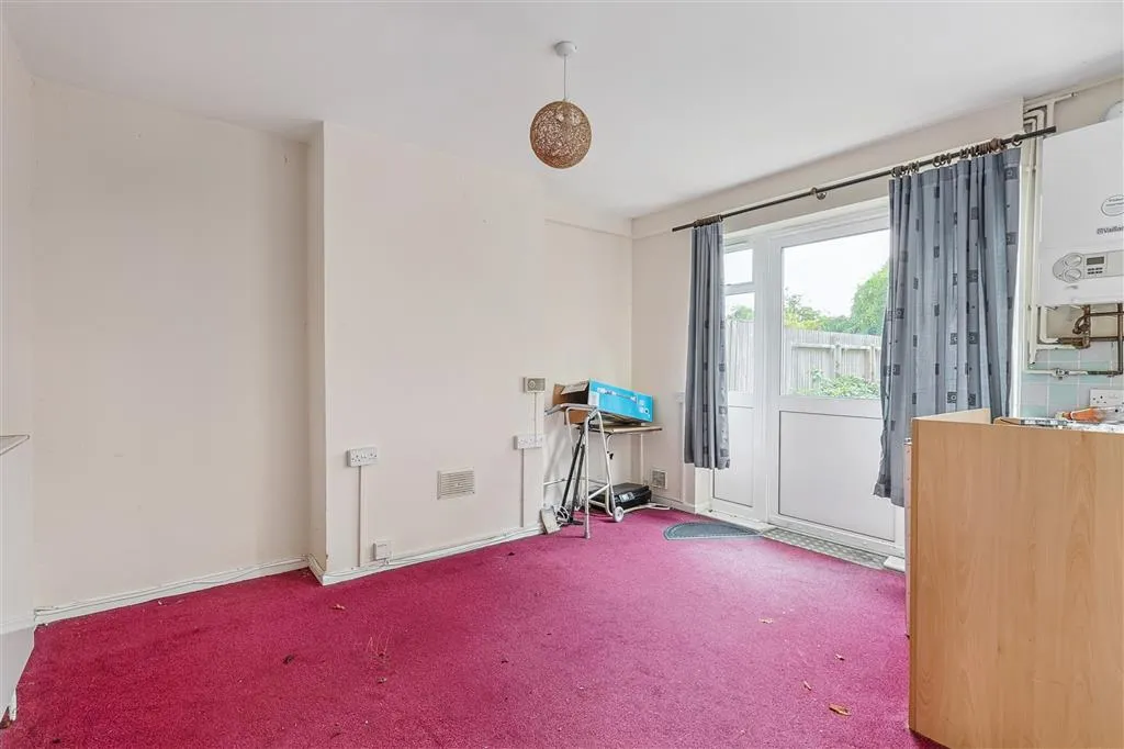 53, Lynmouth Road, GLOUCESTER, Gloucestershire, GL3 3JD