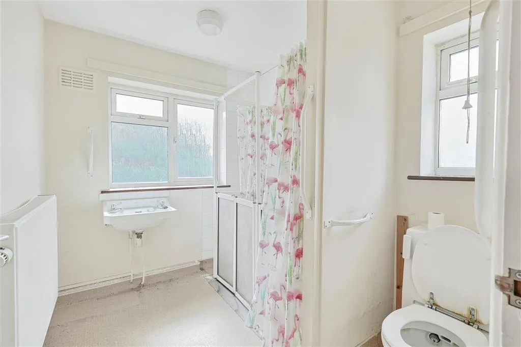 53, Lynmouth Road, GLOUCESTER, Gloucestershire, GL3 3JD