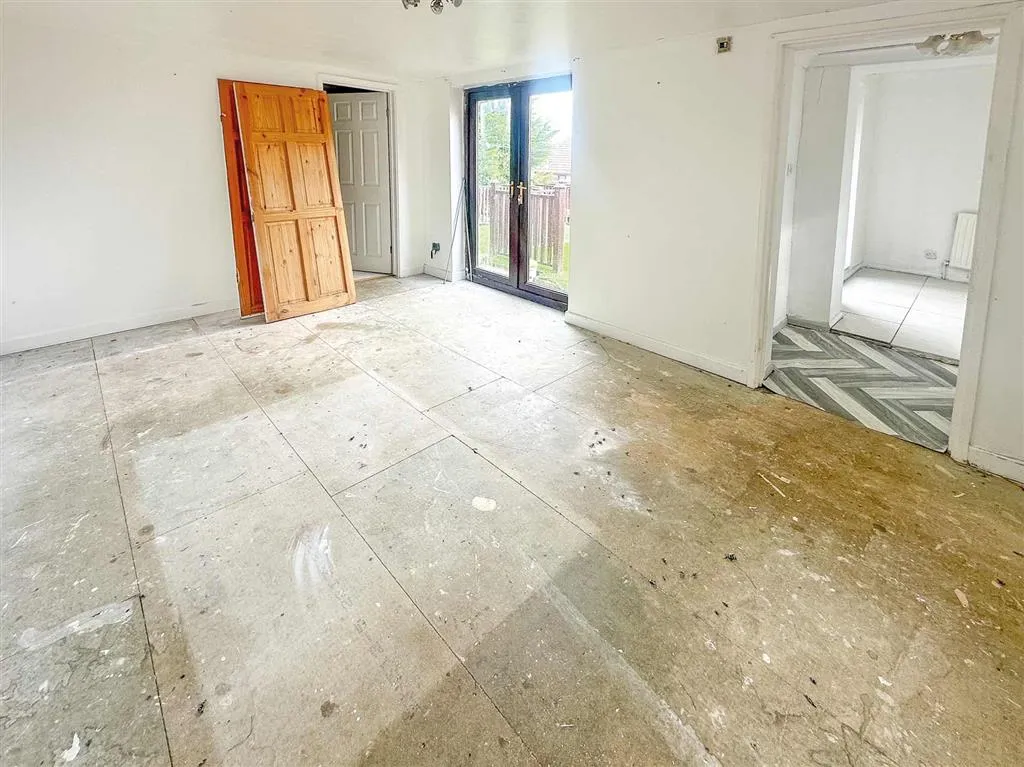 16, Thorpefield Close, ROTHERHAM, South Yorkshire, S61 2UT