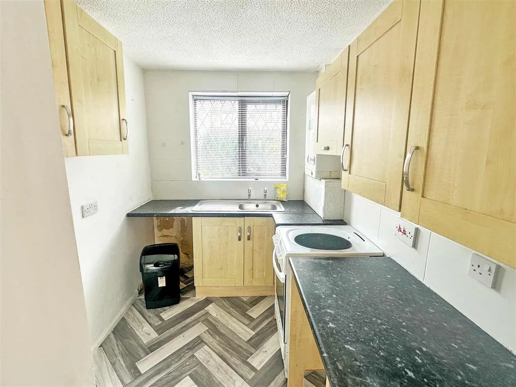 16, Thorpefield Close, ROTHERHAM, South Yorkshire, S61 2UT