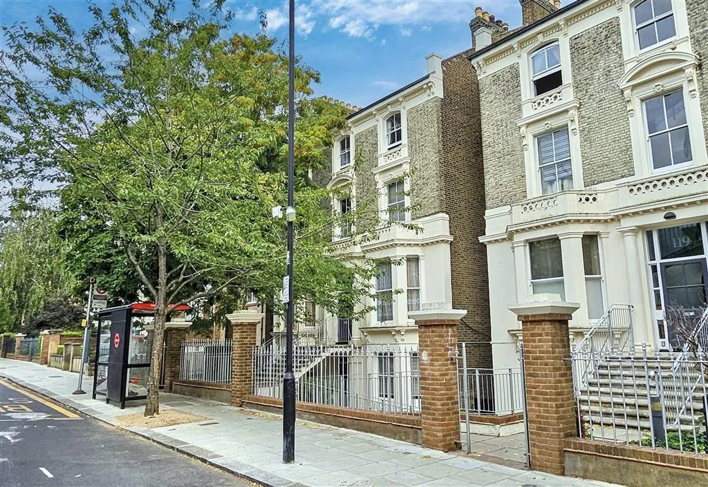 117B, Cambridge Gardens, NORTH KENSINGTON, London, W10 6JA