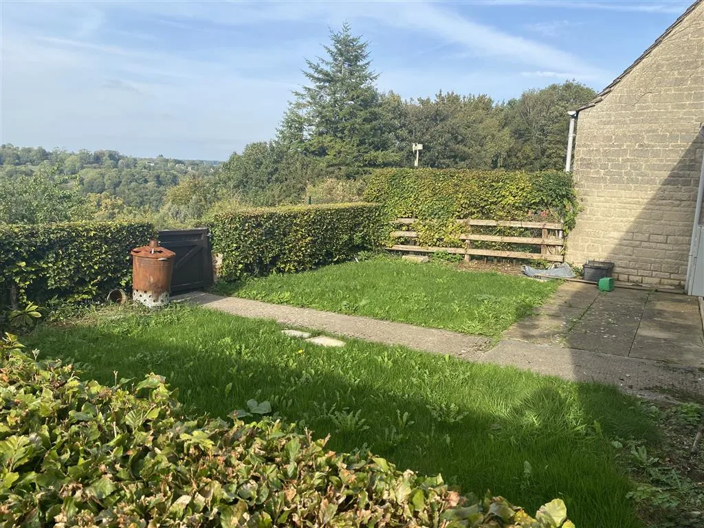 6 Woodview Estate, Frampton Mansell, STROUD, Gloucestershire, GL6 8JE