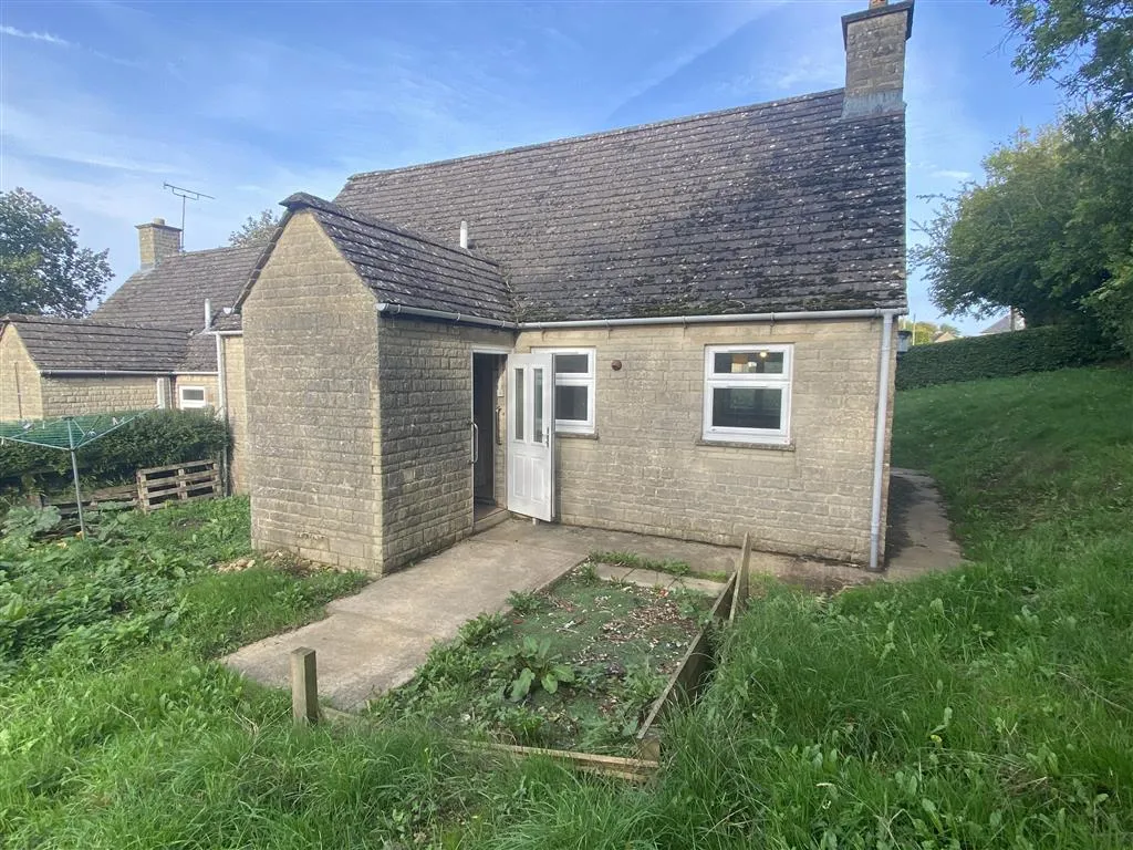 8 Woodview Estate, Frampton Mansell, Gloucestershire, GL6 8JE