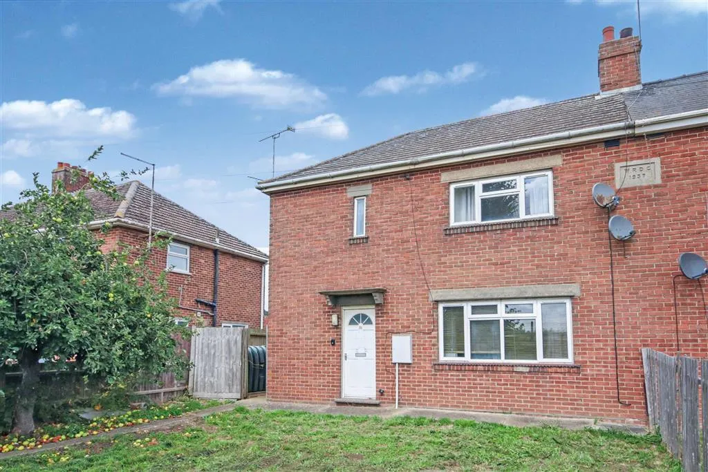 12, Lindens Close, WISBECH, Cambridgeshire, PE13 4AR