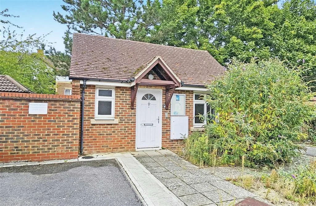 62, Tower Close, ABINGDON, Oxfordshire, OX14 5US