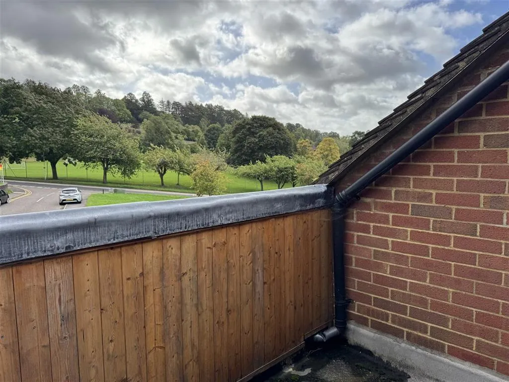 10 Hamilton Court, Maitland Drive, HIGH WYCOMBE, Buckinghamshire, HP13 5BN