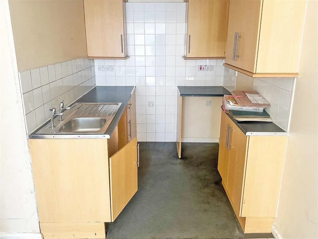 8, Chantrell Court, LEEDS, West Yorkshire, LS2 7HA