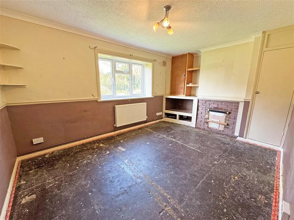 4 The Elms, Deerton Street, SITTINGBOURNE, Kent, ME9 9LH