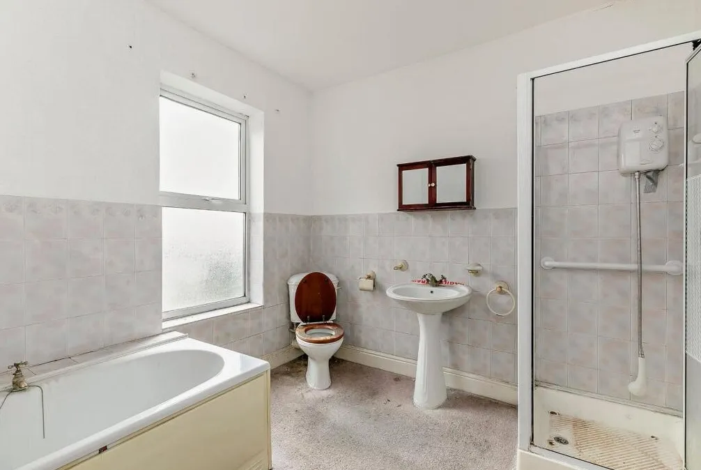 13, Wheatcroft Road, ROTHERHAM, South Yorkshire, S62 5JR