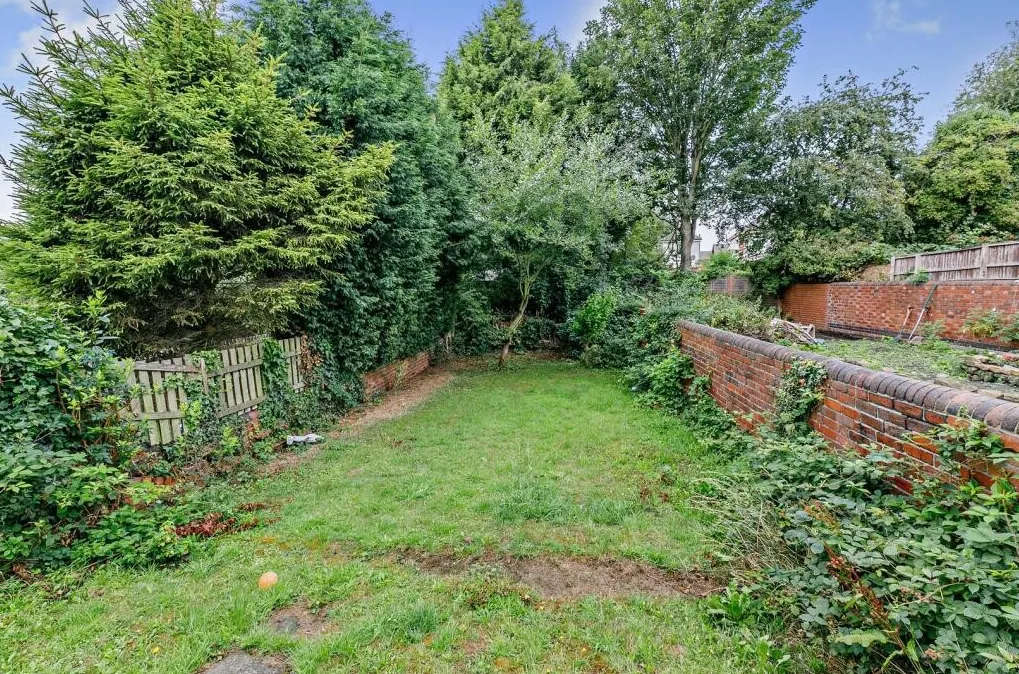 13, Wheatcroft Road, ROTHERHAM, South Yorkshire, S62 5JR