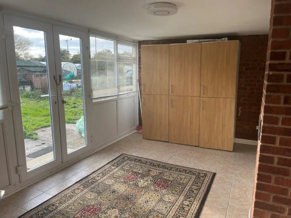 The New House & Garage, Whale Drove, SPALDING, Lincolnshire, PE12 0UB