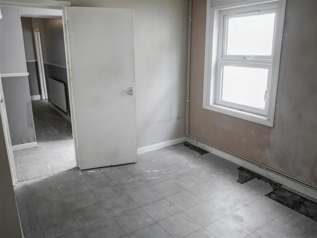 Flat A, 75 Ramsden Road, WANDSWORTH, London, SW12 8RA