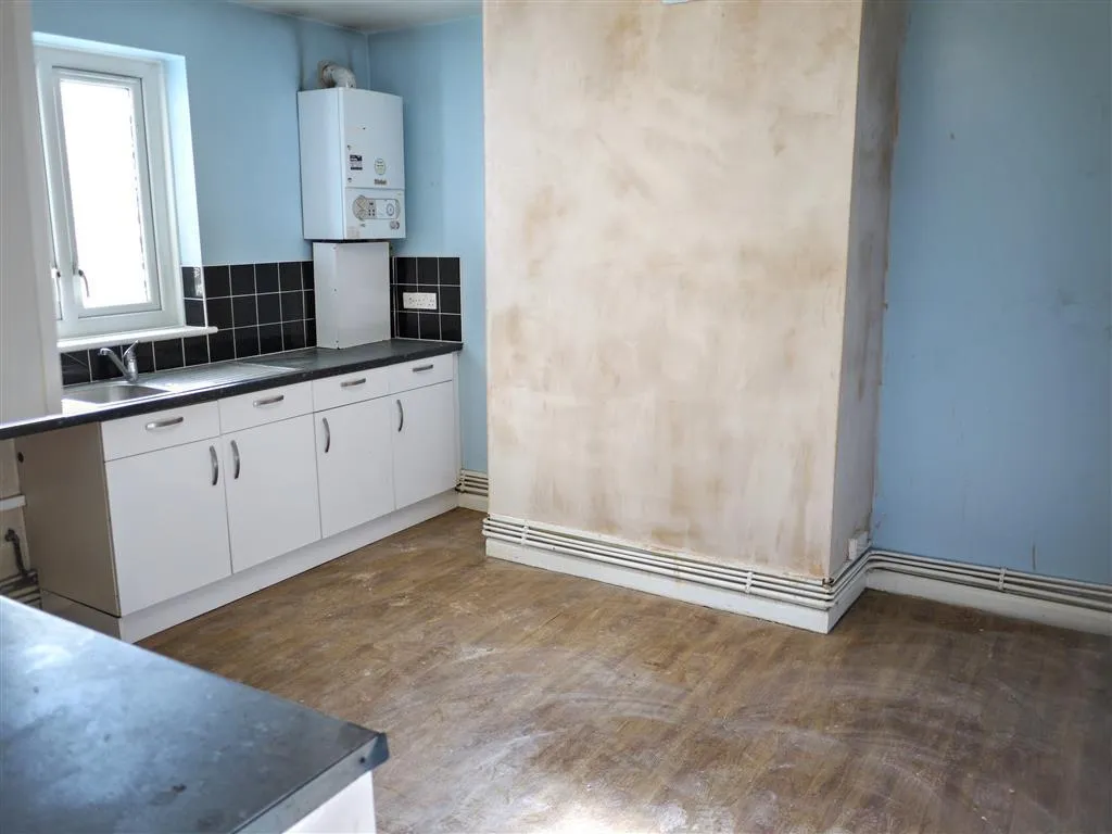 Flat A, 75 Ramsden Road, WANDSWORTH, London, SW12 8RA