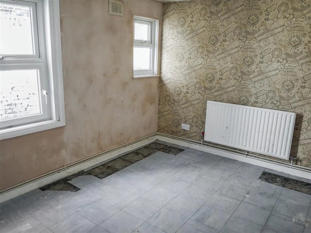 Flat A, 75 Ramsden Road, WANDSWORTH, London, SW12 8RA
