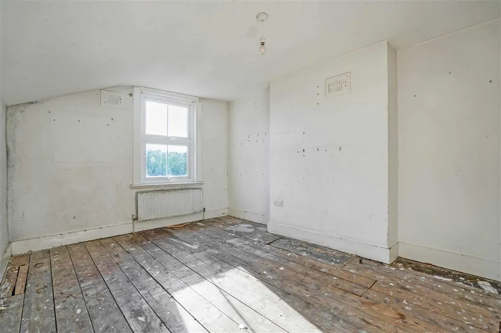 10b, Melody Road, LONDON, SW18 2QF