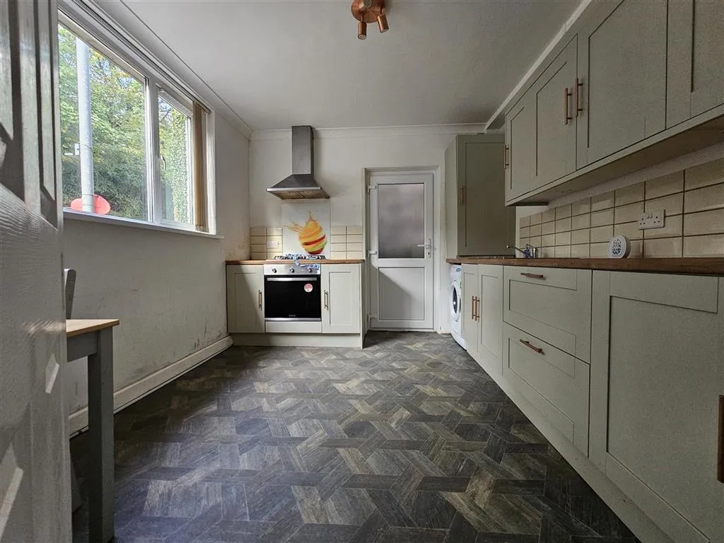 33, Maesteg Road, BRIDGEND, Mid Glamorgan, CF32 9DP