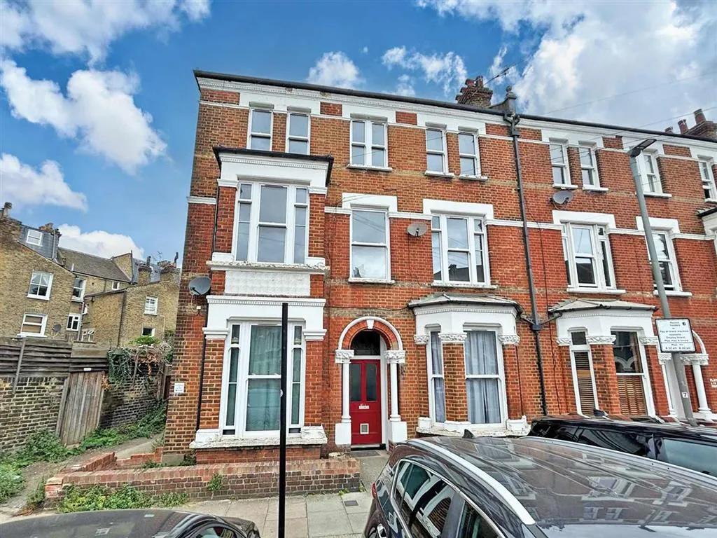 Flat 2, 20, Strathblaine Road, London, SW11 1RJ