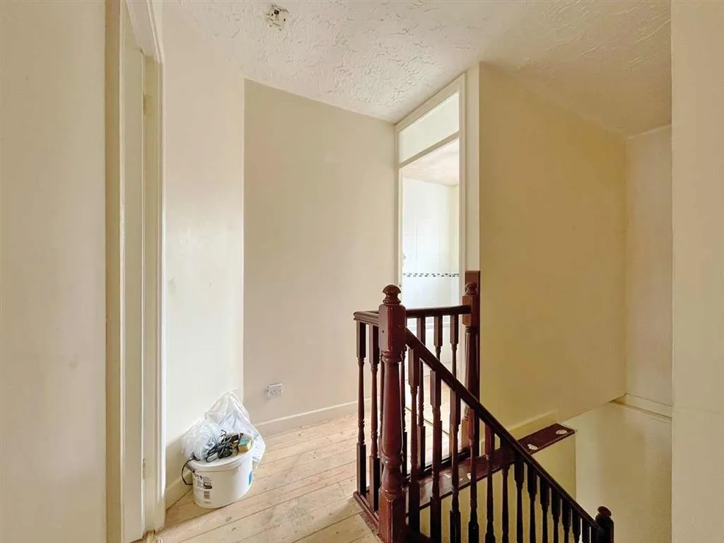 10, Oxlip Close, TELFORD, Shropshire, TF2 8RT