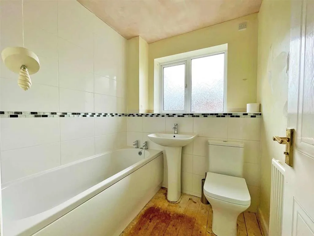 10, Oxlip Close, TELFORD, Shropshire, TF2 8RT