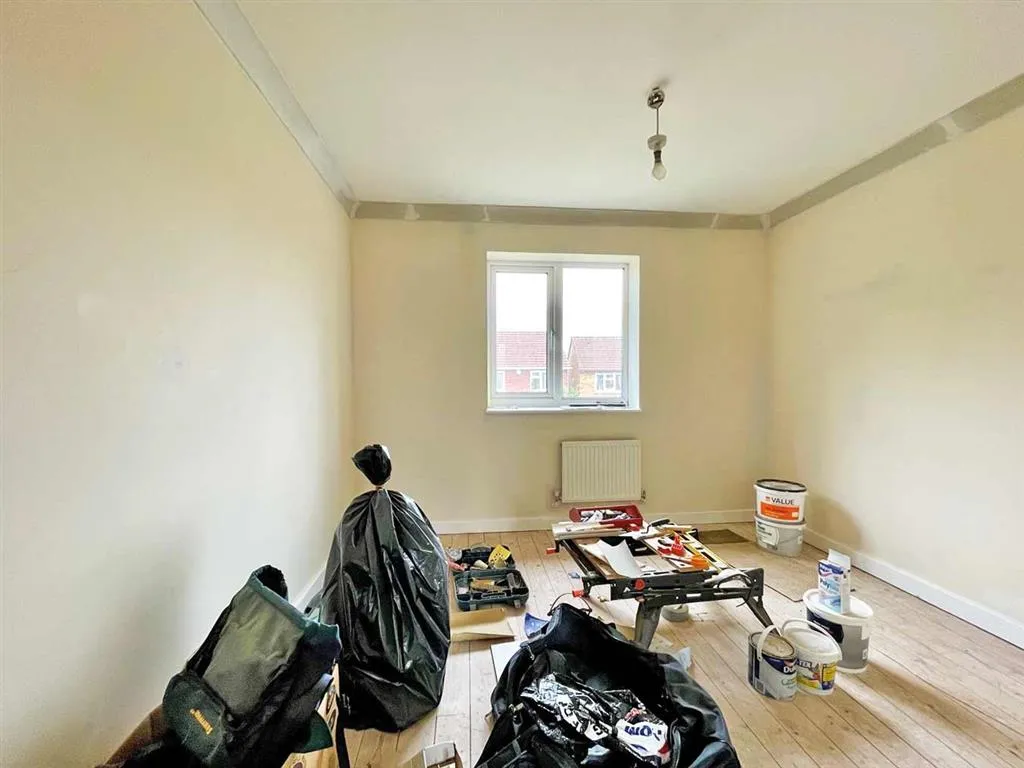 10, Oxlip Close, TELFORD, Shropshire, TF2 8RT