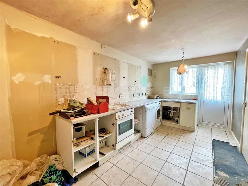10, Oxlip Close, TELFORD, Shropshire, TF2 8RT