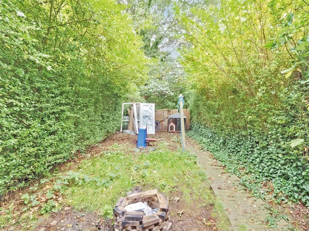 158, Manton Crescent, NOTTINGHAM, Nottinghamshire, NG9 2GA