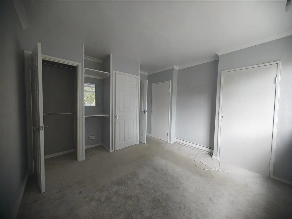 42, Homefield Gardens, TADWORTH, Surrey, KT20 5HP
