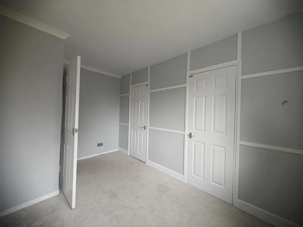 42, Homefield Gardens, TADWORTH, Surrey, KT20 5HP