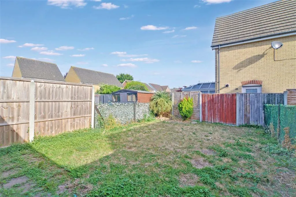 2, Billings Close, DAGENHAM, Essex, RM9 4HP