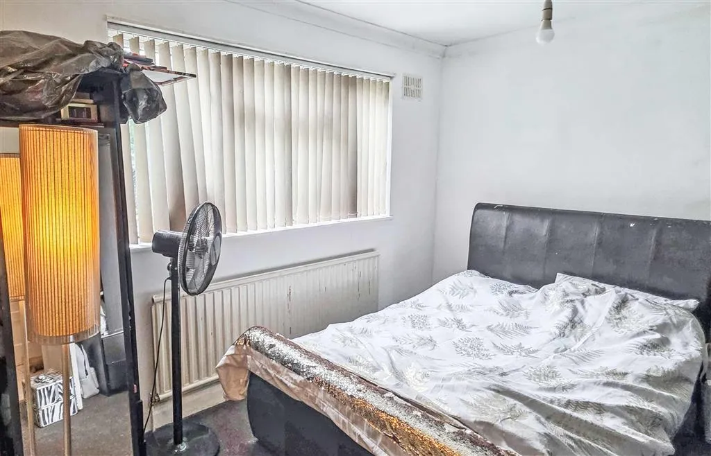 15, Third Avenue, WEMBLEY, Middlesex, HA9 8QE