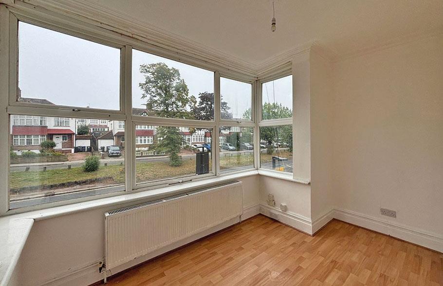 57b, South Norwood Hill, LONDON, London, SE25 6BY