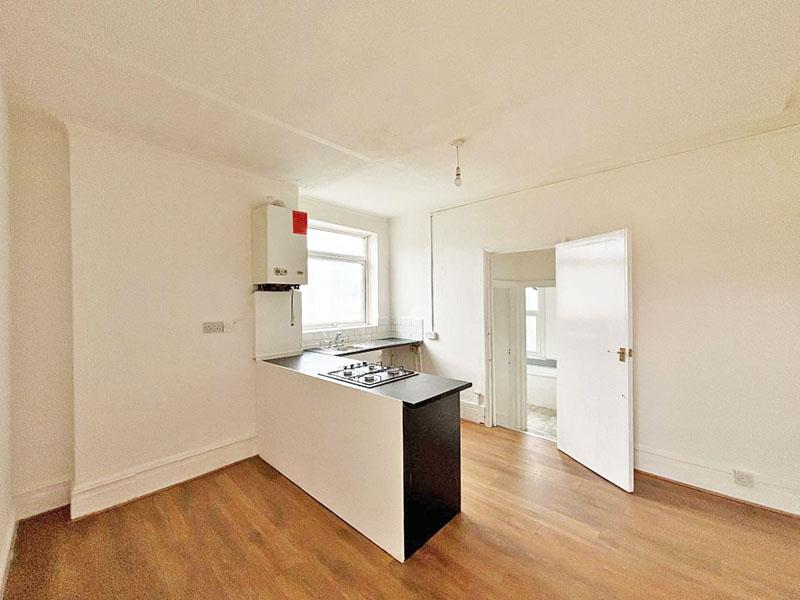 57b, South Norwood Hill, LONDON, London, SE25 6BY