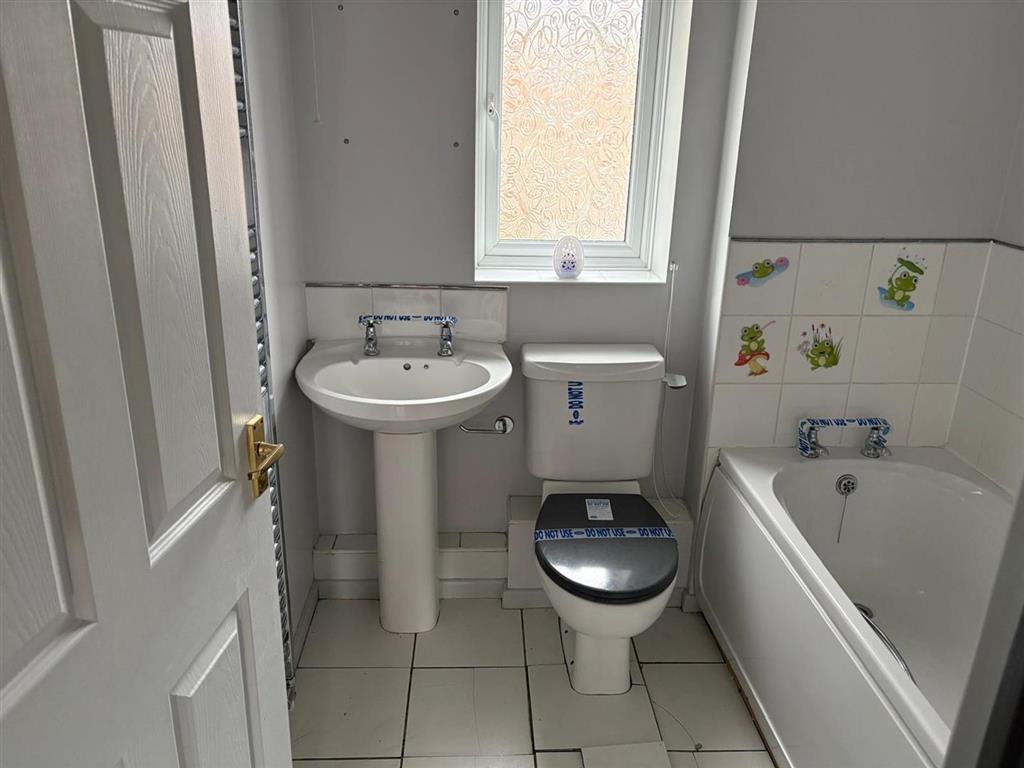 19, Holm Close, STOKE-ON-TRENT, Staffordshire, ST4 4BD