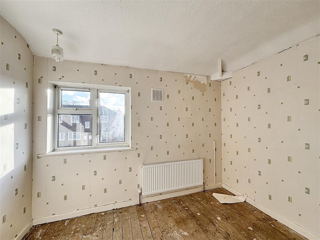 16, Storey Place, Killingbeck, Leeds, LS14 6AW