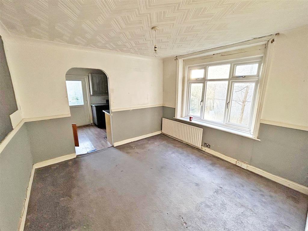 Flat 1, 85, Avondale Road, SOUTH CROYDON, Surrey, CR2 6JF