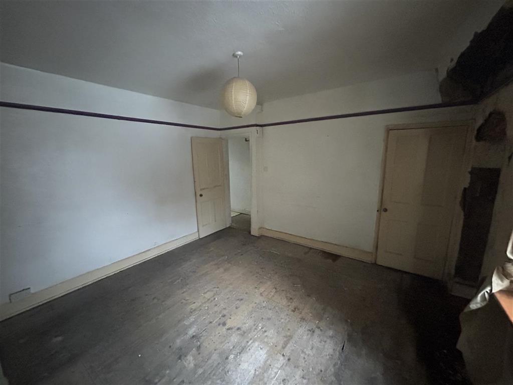 241, Bond Street, MACCLESFIELD, Cheshire, SK11 6RG