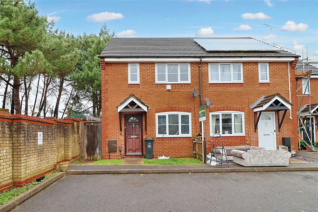 21, Uplyme Close, POOLE, Dorset, BH17 8AR