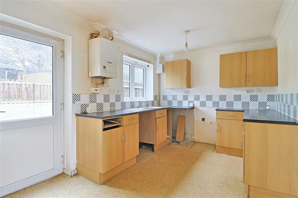 21, Uplyme Close, POOLE, Dorset, BH17 8AR