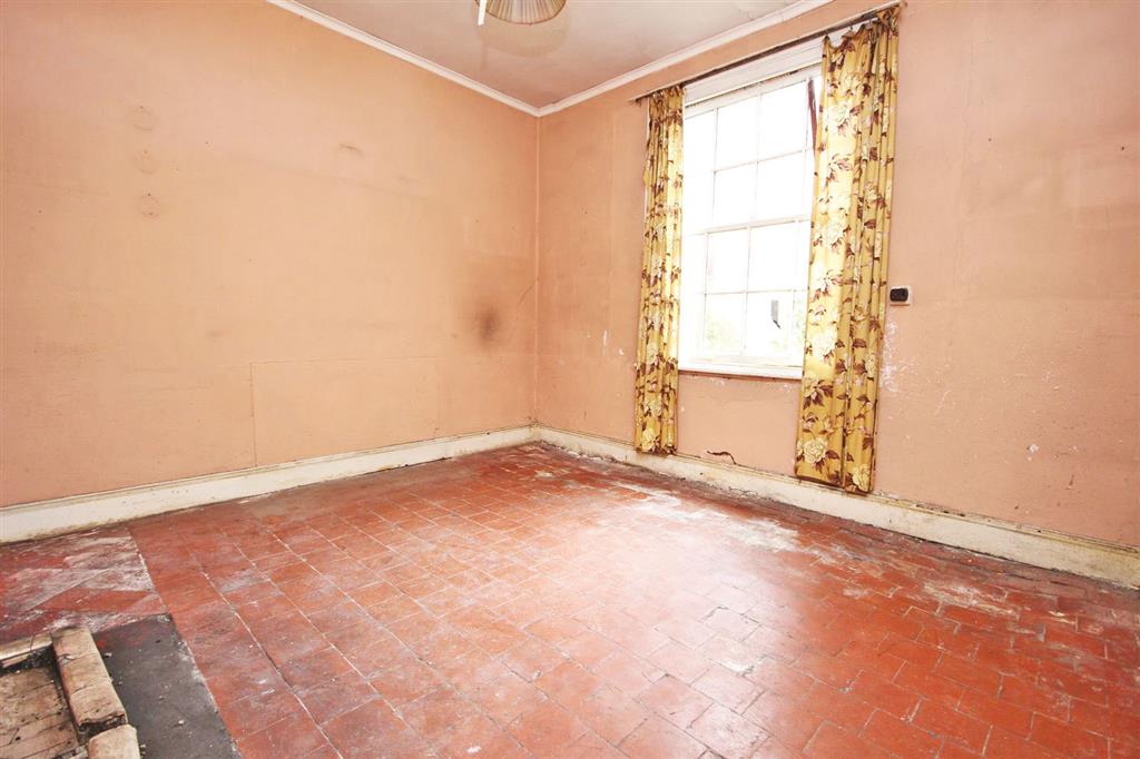 29, Salop Road, OSWESTRY, Shropshire, SY11 2NR
