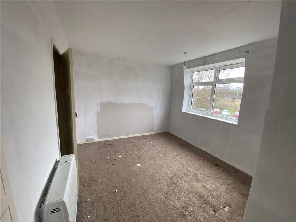 13, Macarthur Road, CHELTENHAM, Gloucestershire, GL54 3HS