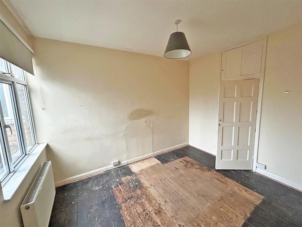 Flat 5, Central Mansions, 7, Prentis Road, London, SW16 1HP