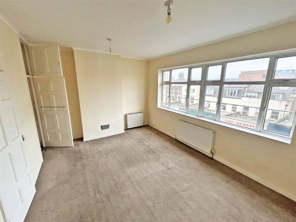 Flat 5, Central Mansions, 7, Prentis Road, London, SW16 1HP