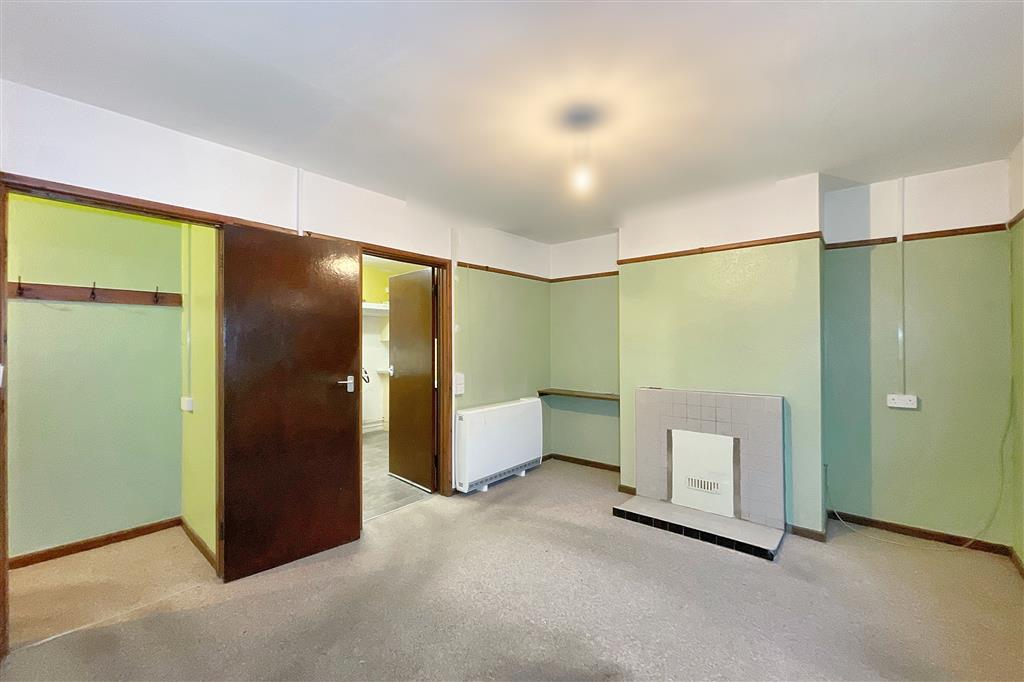 20, Summerfields, TEMPLECOMBE, Somerset, BA8 0SZ