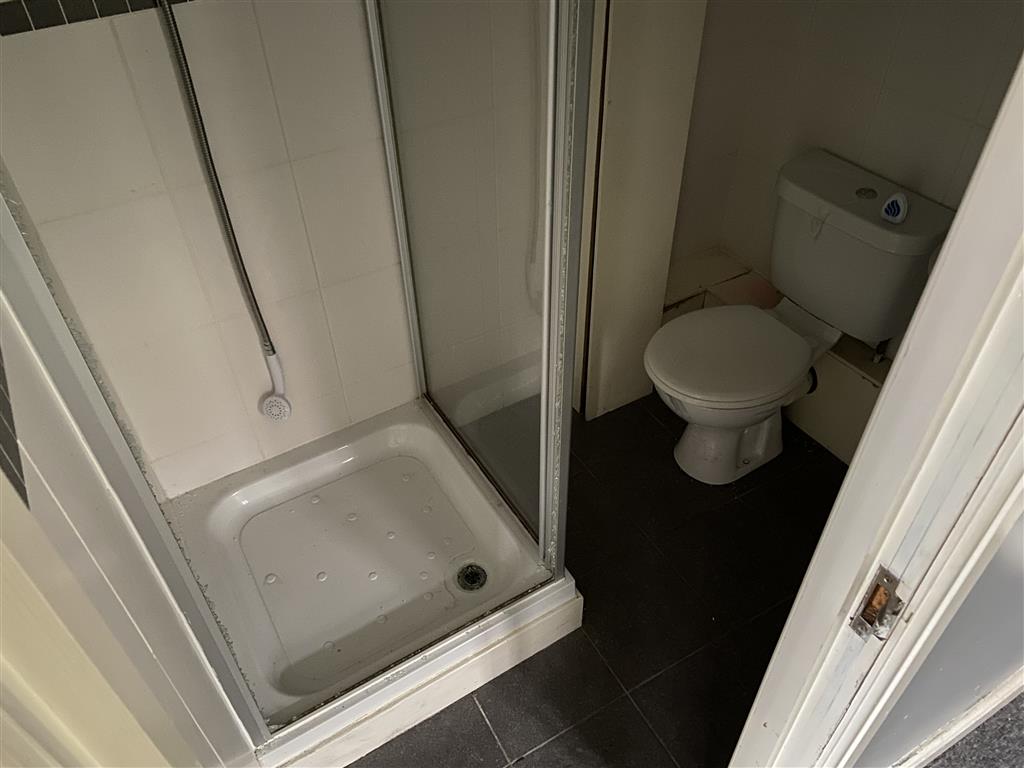Flat 2, Garden Village, LEEDS, West Yorkshire, LS25 4AD