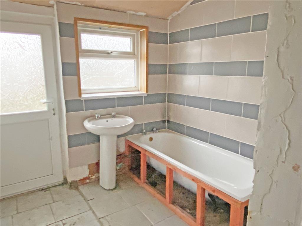 68, Moor Street, GLOUCESTER, Gloucestershire, GL1 4NJ