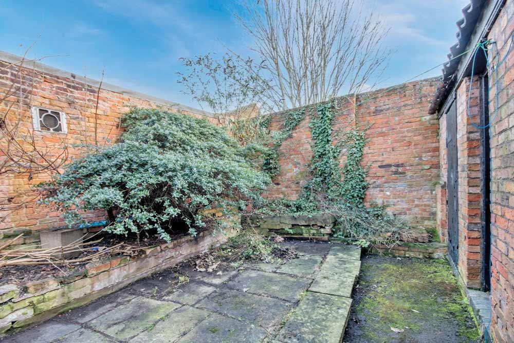 Flats 14B & 14C, Churchgate & The Freehold, RETFORD, Nottinghamshire, DN22 6PQ